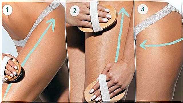 Brush the skin dry to reduce cellulite, improve circulation