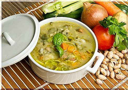 cabbage and meat soup