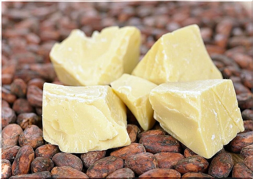 Natural cocoa butter