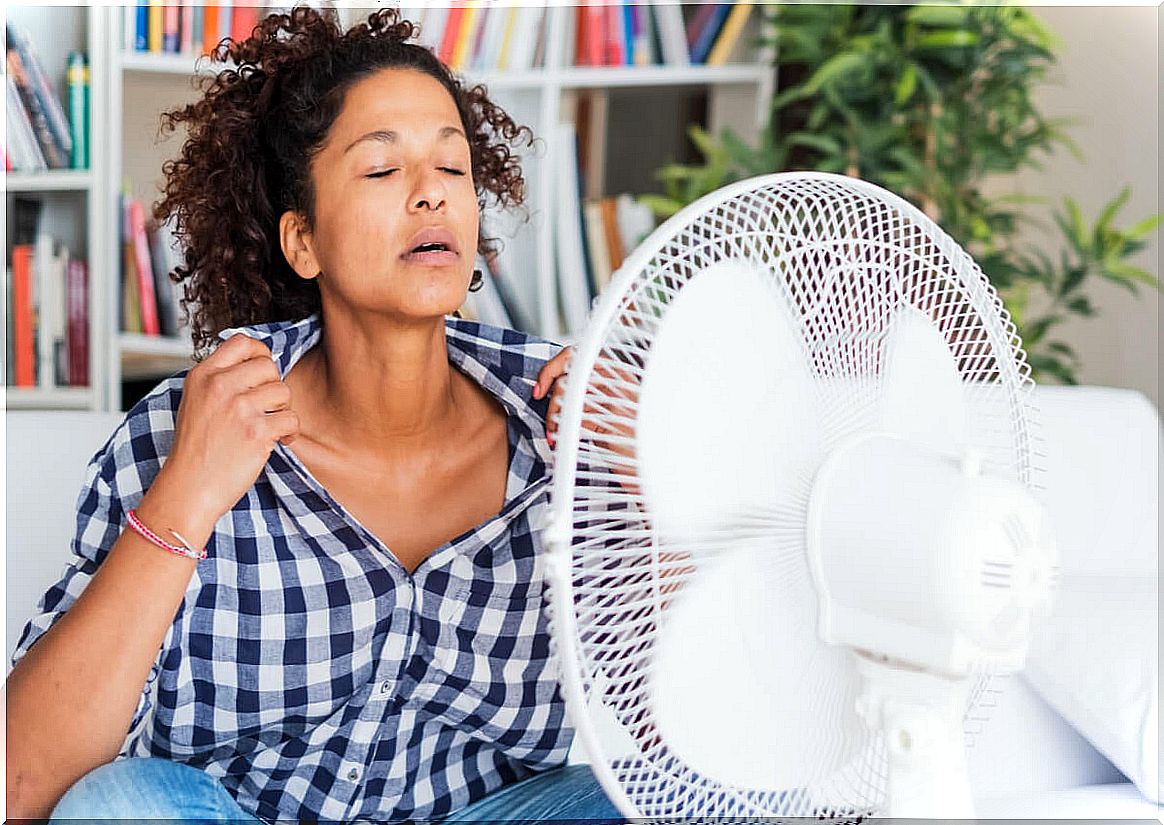 Heat intolerance: causes and symptoms